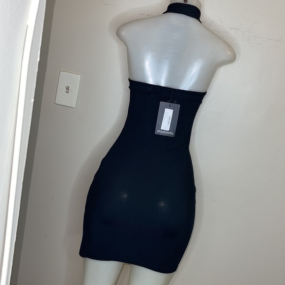 - PrettyLittleThing Little Black Dress Size 0 - Picture 7 of 11
